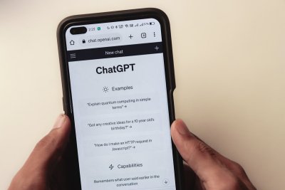 Je chatbot moet nu verplicht zeggen dat hij een AI is